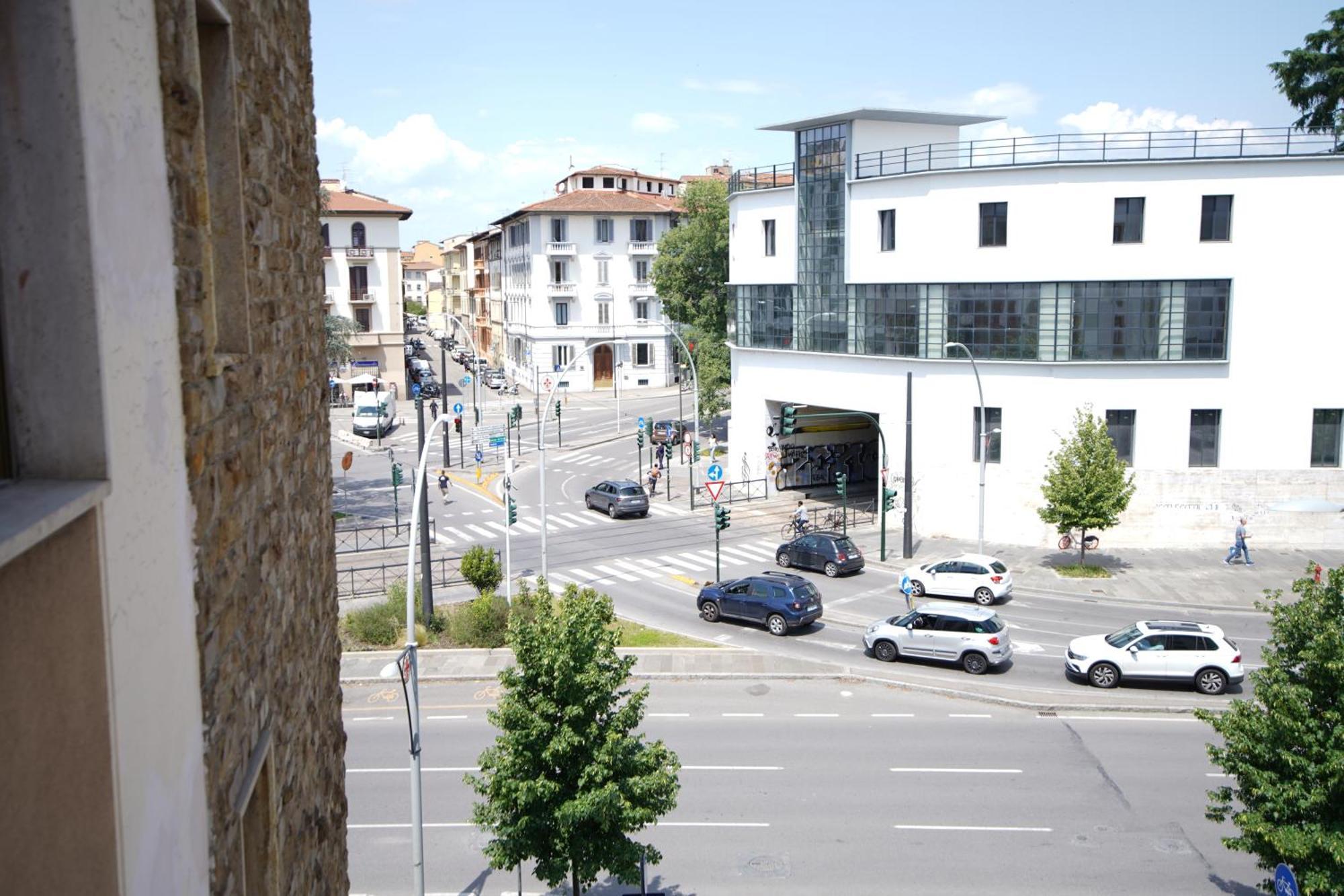 Appartamento Sky Downtown Smn ,train Station,2 Letti,balcone Firenze